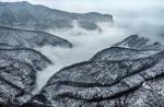 赏云台山冰雪 泡七贤温泉