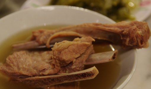 肉骨茶