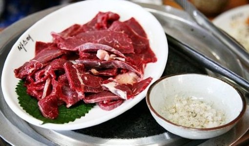 马肉