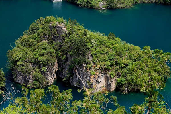 峰林峡小岛