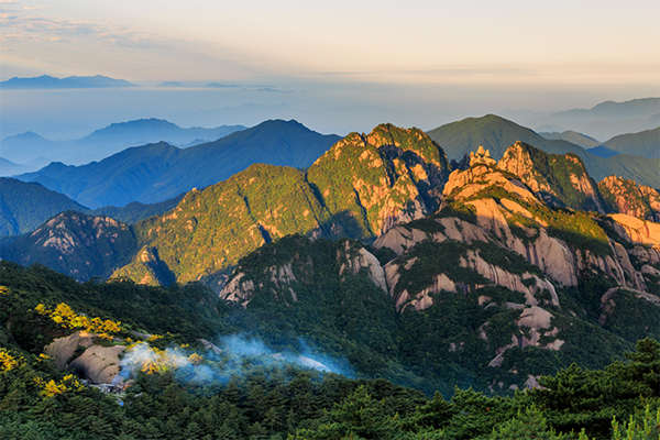 安徽-黄山-光明顶