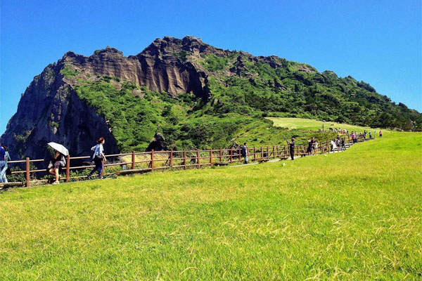 韩国-济州岛-城山日出峰2