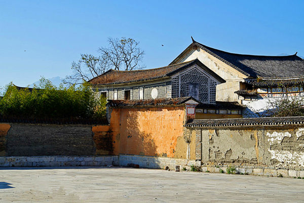 云南-大理-严家大院