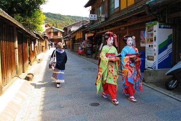 日本-京都-祗园-艺妓